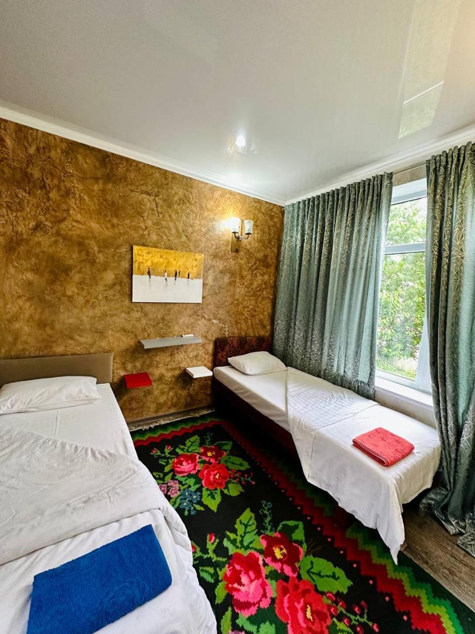 Art House Sweet Home Shymkent Luaran gambar